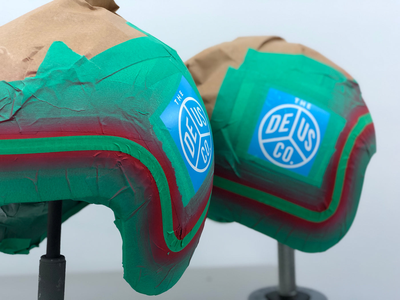 São Paulo Hand Painted Helmets  ハンドペイント ヘルメット  / デウス ブラジル