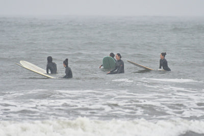 DEUS WOMENS ×YR ONE DAY SURF SESSION  with Sierra Lerback and Ryoko”Ryobay”SEZUTSU