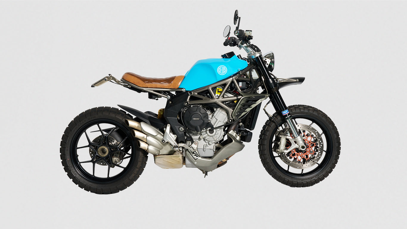 Blucita – Deus Ex Machina/デウスエクスマキナOfficial