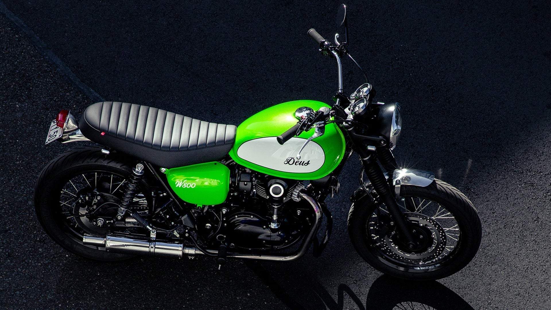 Bondi Sentinel W800 ボンダイ・センチネル W800 – Deus Ex Machina