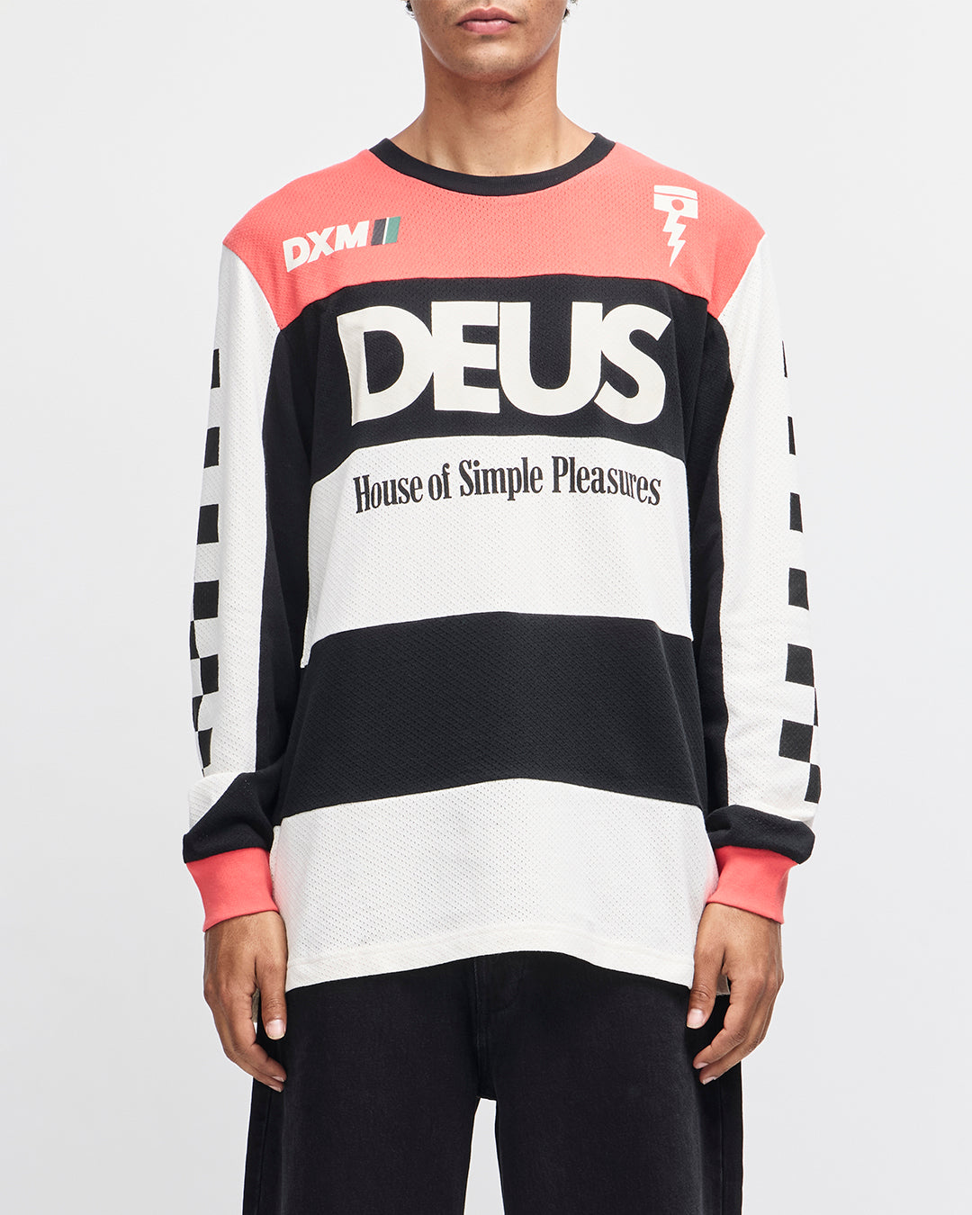 CLASSICS L/S TEES – Deus Ex Machina/デウスエクスマキナOfficial