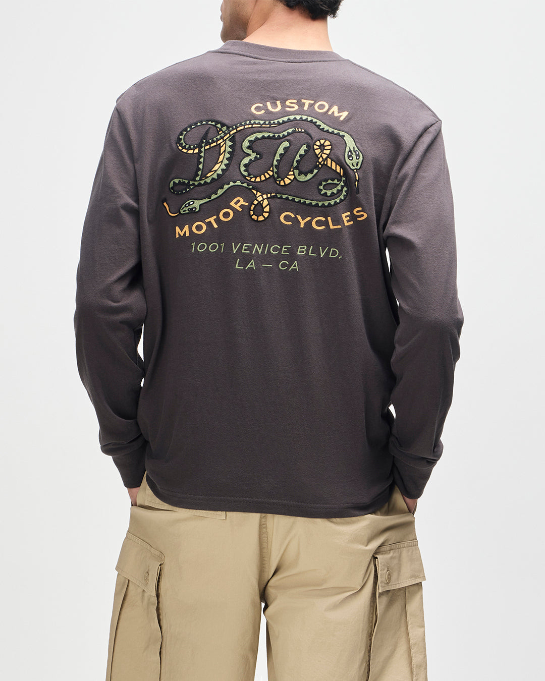 DANGER NOODLE LS TEE – Deus Ex Machina/デウスエクスマキナOfficial