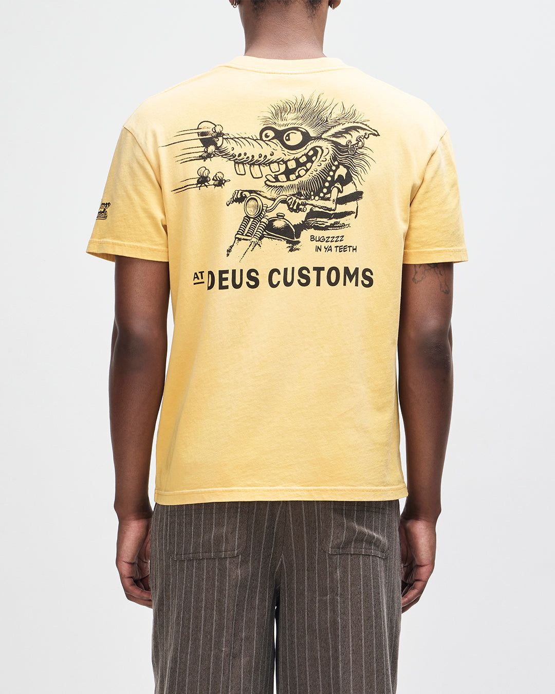 BUGZZZ TEE – Deus Ex Machina/デウスエクスマキナOfficial