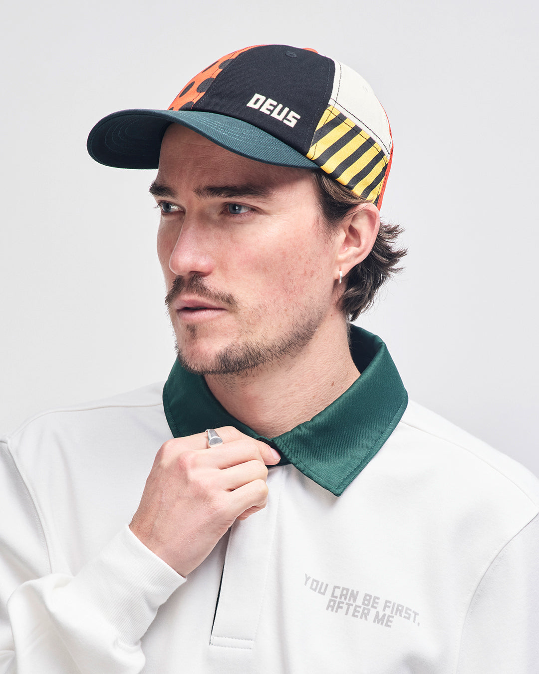 メッシュキャップ メンズ 帽子 デウス エクス マキナ Deus Ex Machina Henderson Trucker Hat レッド DMW87213-RED UV対策 DEUS EX MACHINA（デウスエクスマキナ）の「[DEUS EX MACHINA⁄デウス