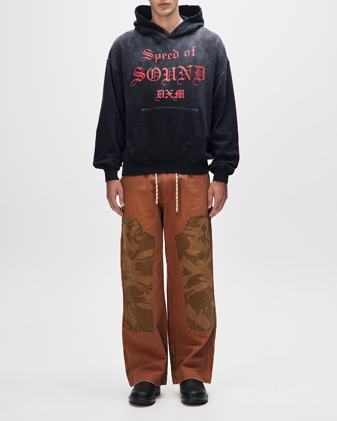 CHAMBER CHOIR HOODIE – Deus Ex Machina/デウスエクスマキナOfficial